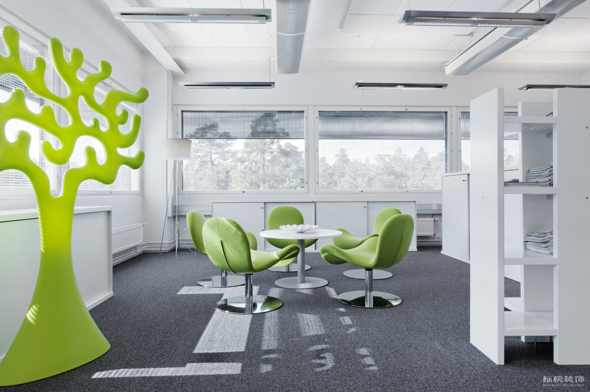 深圳辦公室裝飾材料應(yīng)該如何選擇？