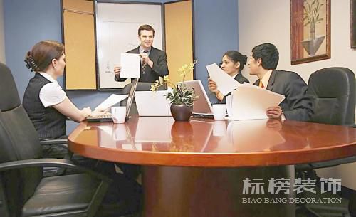 1000平米的辦公室如何設(shè)計(jì)裝修？