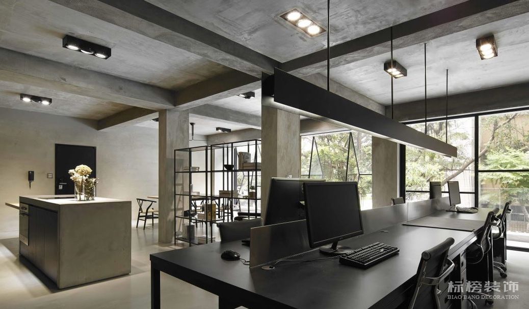 開敞式辦公室裝修設(shè)計(jì)思路